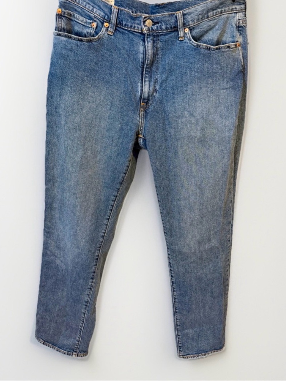 Levis 541 Jeans Mens 36x32 Blue Light Wash Athletic Taper Stretch Denim Casual